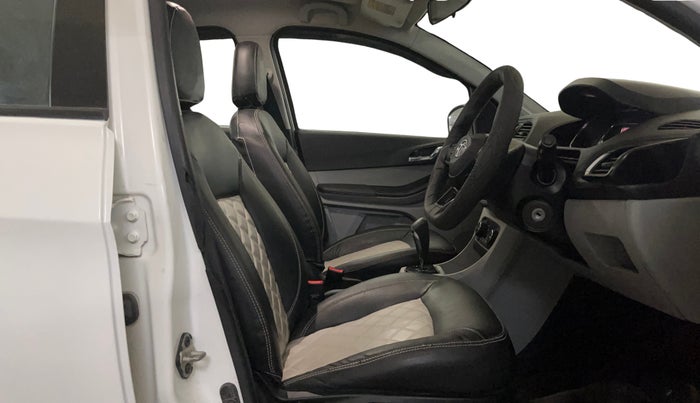 2021 Tata Tiago XZA PLUS PETROL, Petrol, Automatic, 59,164 km, Right Side Front Door Cabin