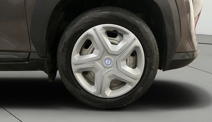 2023 Nissan MAGNITE XE, Petrol, Manual, 40,447 km, Right Front Wheel