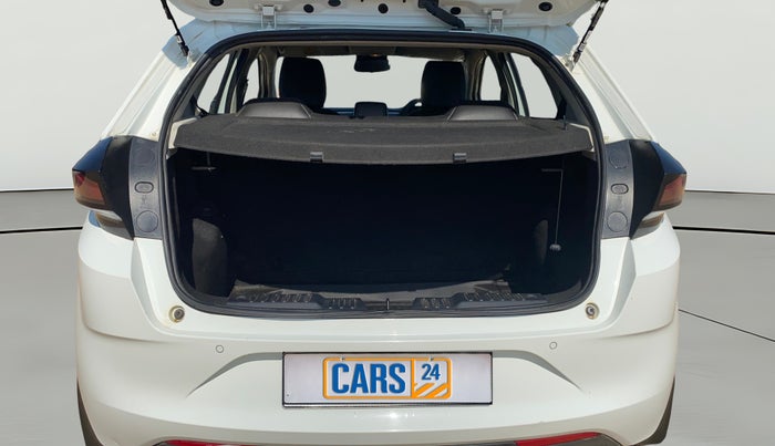2023 Tata ALTROZ XT PETROL, Petrol, Manual, 27,189 km, Boot Open Zoomed View