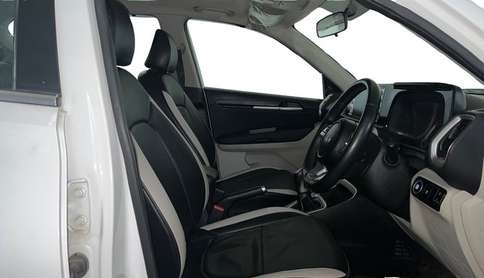 2023 KIA SONET HTX 1.0 IMT, Petrol, Manual, 70,725 km, Right Side Front Door Cabin