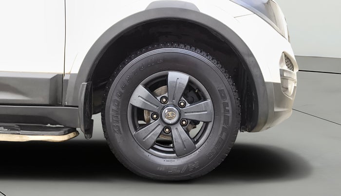 2019 Tata Hexa XM PLUS 4X2 7 STR, Diesel, Manual, 1,01,654 km, Right Front Wheel