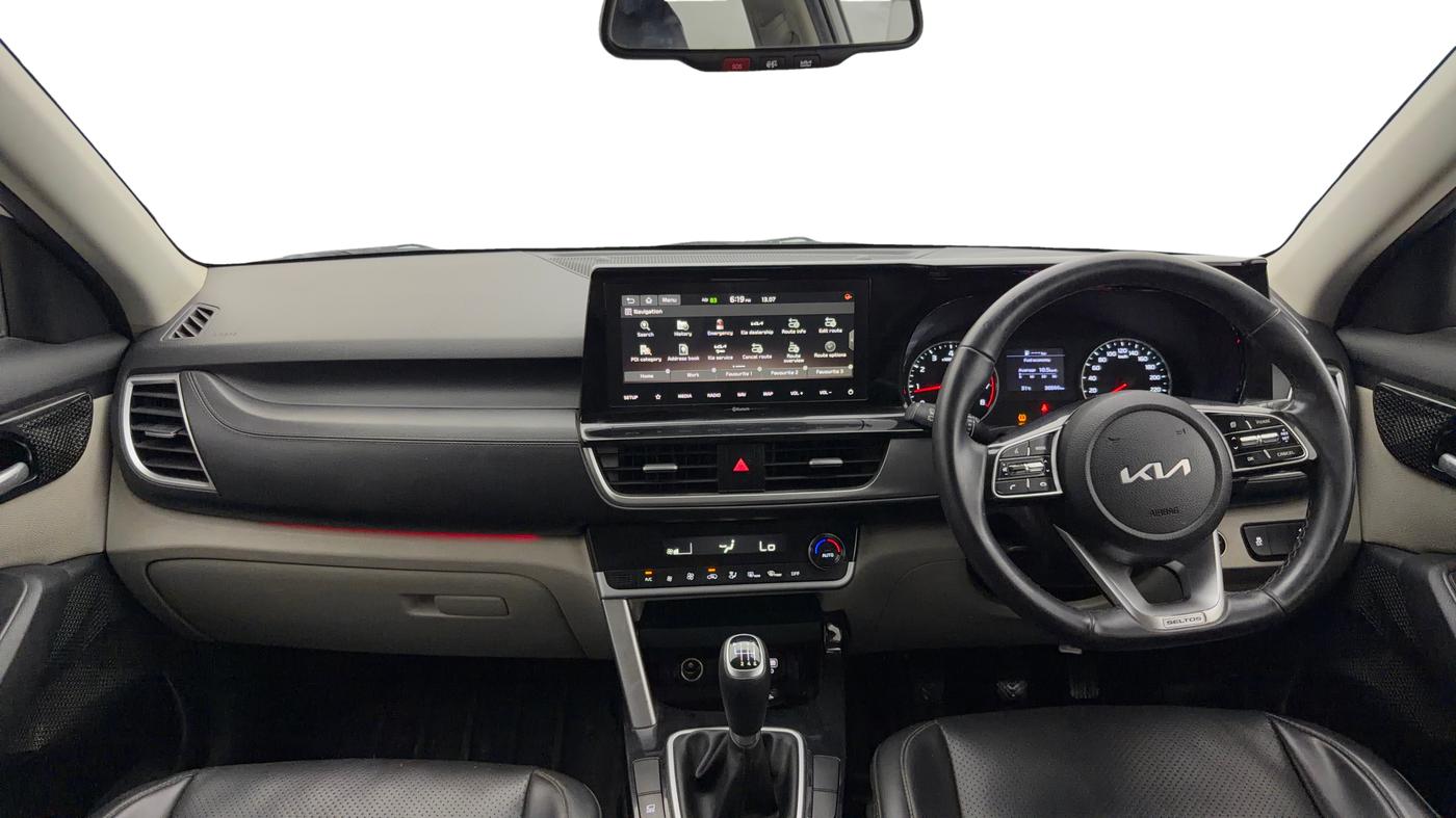 2022 KIA SELTOS HTX PETROL 1.5, Petrol, Manual, 38,834 km, Dashboard
