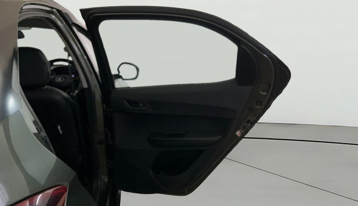 2023 Tata TIAGO NRG XZ ICNG, CNG, Manual, 34,738 km, RHS Rear Door