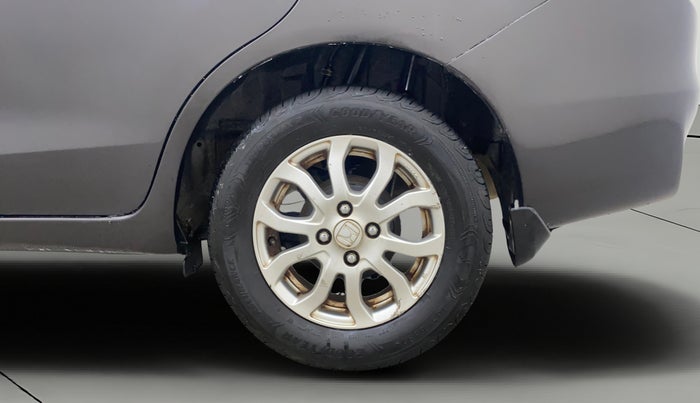 2015 Honda Amaze 1.2L I-VTEC VX, Petrol, Manual, 66,173 km, Left Rear Wheel