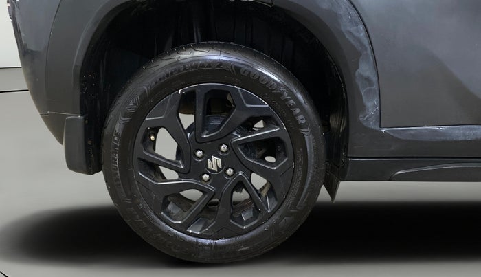 2023 Maruti FRONX DELTA PLUS 1.2L AGS, Petrol, Automatic, 56,471 km, Right Rear Wheel