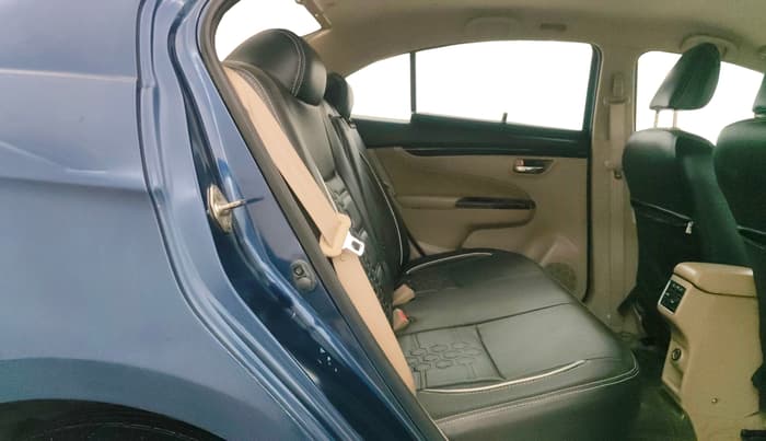 2017 Maruti Ciaz ZETA 1.4  AT PETROL, Petrol, Automatic, 68,611 km, Right Side Rear Door Cabin