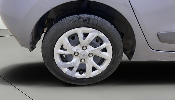 2017 Hyundai Grand i10 SPORTZ (O) 1.2 U2 CRDI, Diesel, Manual, 68,175 km, Right Rear Wheel