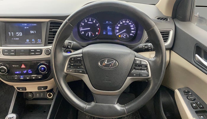 2018 Hyundai Verna 1.6 VTVT SX O, Petrol, Manual, 55,654 km, Steering Wheel Close Up