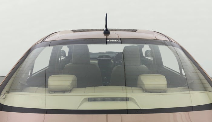 2018 Maruti Dzire ZXI PLUS, Petrol, Manual, 17,406 km, Rear Windshield