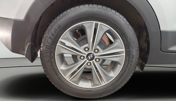 2016 Hyundai Creta SX PLUS AT 1.6 PETROL, Petrol, Automatic, 69,207 km, Right Rear Wheel