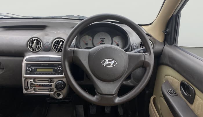 2013 Hyundai Santro Xing GLS, Petrol, Manual, 41,289 km, Steering Wheel Close Up