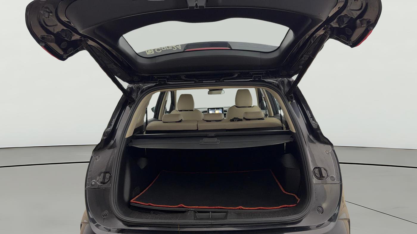 2024 MG HECTOR SAVVY PRO 1.5 TURBO CVT PETROL, Petrol, Automatic, 18,232 km, Boot Open Zoomed View