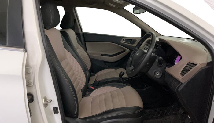 2018 Hyundai Elite i20 ASTA 1.2, Petrol, Manual, 62,253 km, Right Side Front Door Cabin