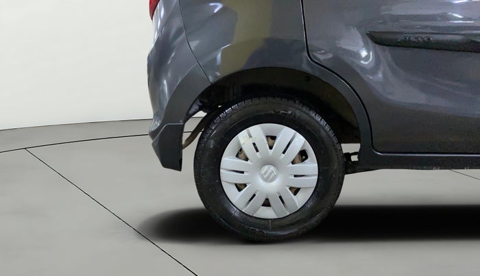 2020 Maruti Alto VXI, Petrol, Manual, 49,616 km, Right Rear Wheel