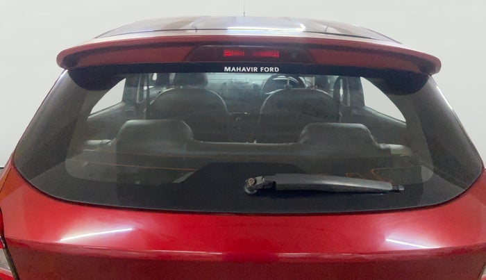 2017 Ford New Figo TITANIUM 1.2 PETROL MT, Petrol, Manual, 36,596 km, Rear Windshield