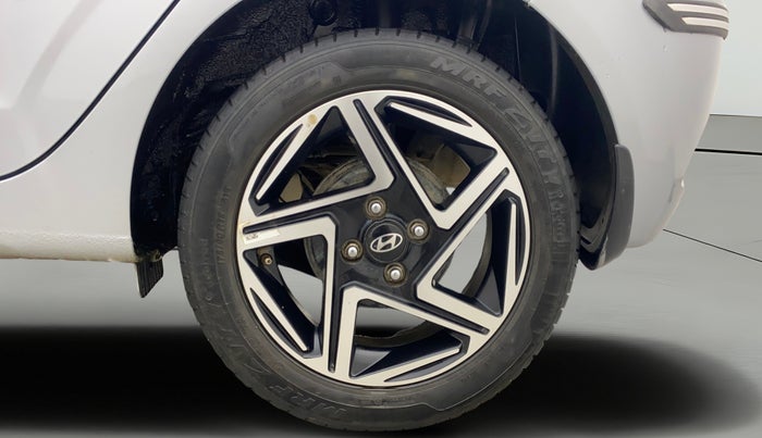 2023 Hyundai GRAND I10 NIOS ASTA AMT 1.2 KAPPA VTVT, Petrol, Automatic, 32,755 km, Left Rear Wheel