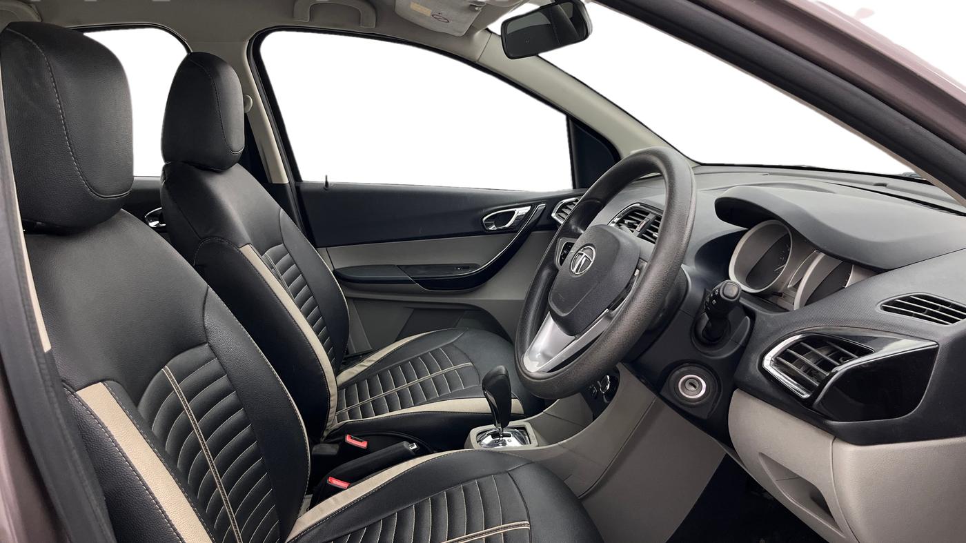2017 Tata Tiago XZA PETROL, Petrol, Automatic, 54,867 km, Right Side Front Door Cabin