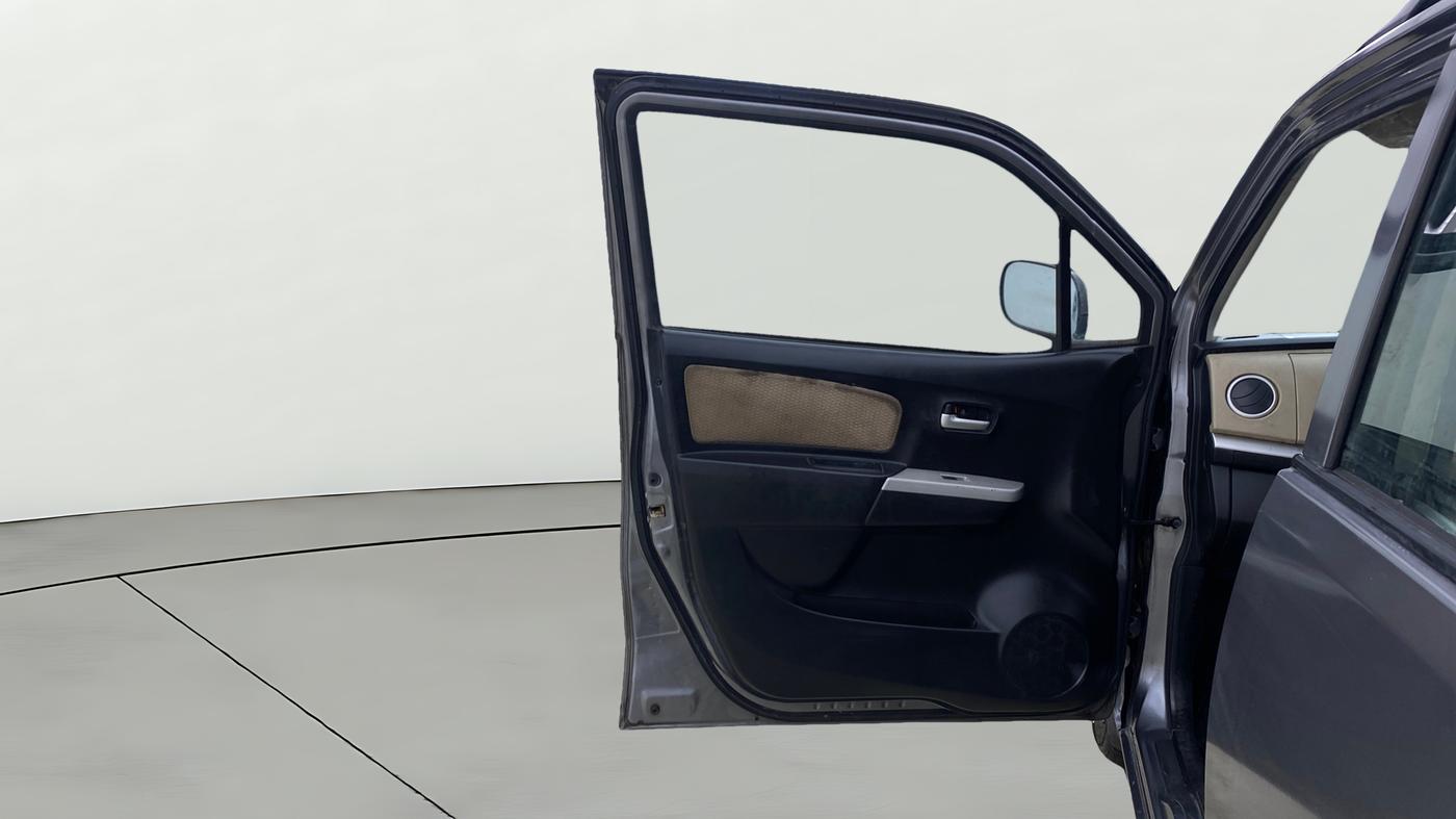 2018 Maruti Wagon R 1.0 LXI CNG, CNG, Manual, 70,117 km, LHS Front Door
