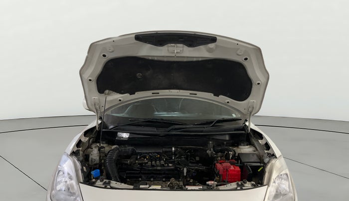 2020 Maruti Swift LXI, CNG, Manual, 62,690 km, Open Bonet