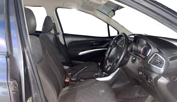 2020 Maruti S Cross ZETA 1.5, Petrol, Manual, 1,29,736 km, Right Side Front Door Cabin