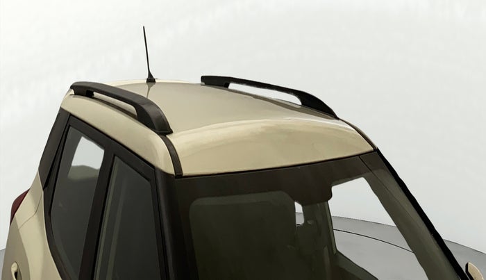 2019 Mahindra XUV300 W6 1.2 PETROL, Petrol, Manual, 41,558 km, Roof