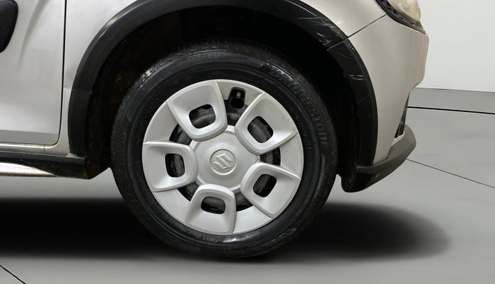 2018 Maruti IGNIS DELTA 1.2 AMT, Petrol, Automatic, 44,950 km, Right Front Wheel