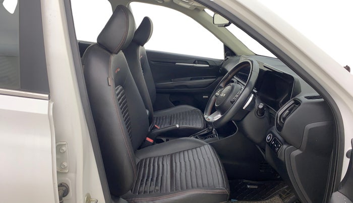 2021 KIA SONET GTX PLUS 1.5 AT, Diesel, Automatic, 63,914 km, Right Side Front Door Cabin