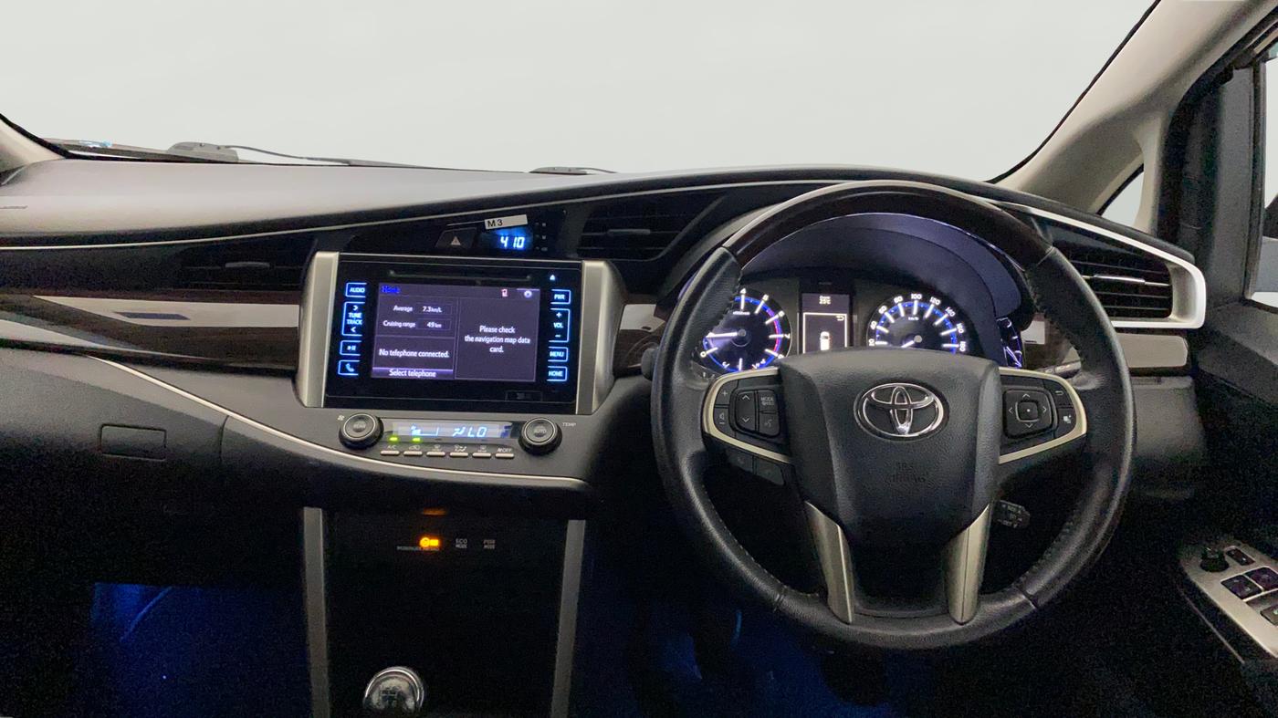 2018 Toyota Innova Crysta 2.7 VX 7 STR, Petrol, Manual, 42,152 km, Steering Wheel Close Up
