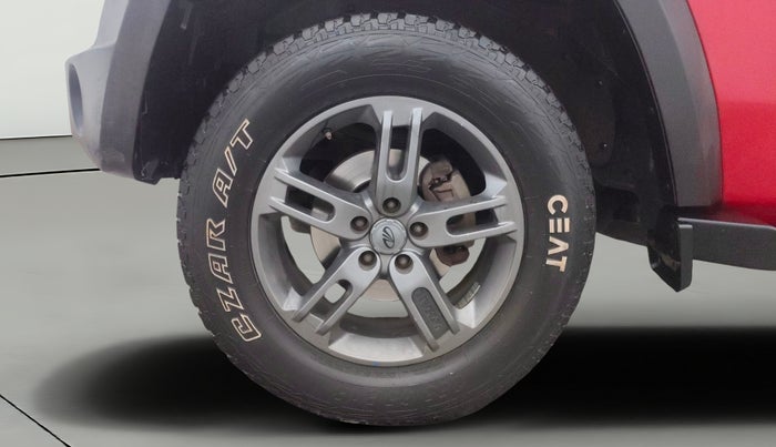 2021 Mahindra Thar LX PETROL HT 4WD AT, Petrol, Automatic, 34,023 km, Left Front Wheel