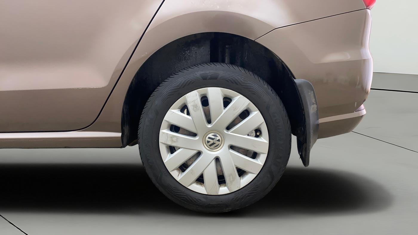 2017 Volkswagen Ameo COMFORTLINE 1.5 AT, Diesel, Automatic, 89,547 km, Left Rear Wheel