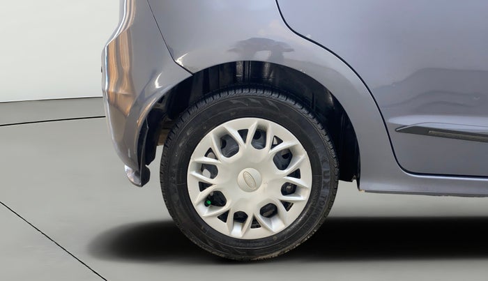 2015 Ford New Figo TREND 1.2 PETROL, Petrol, Manual, 47,102 km, Right Rear Wheel