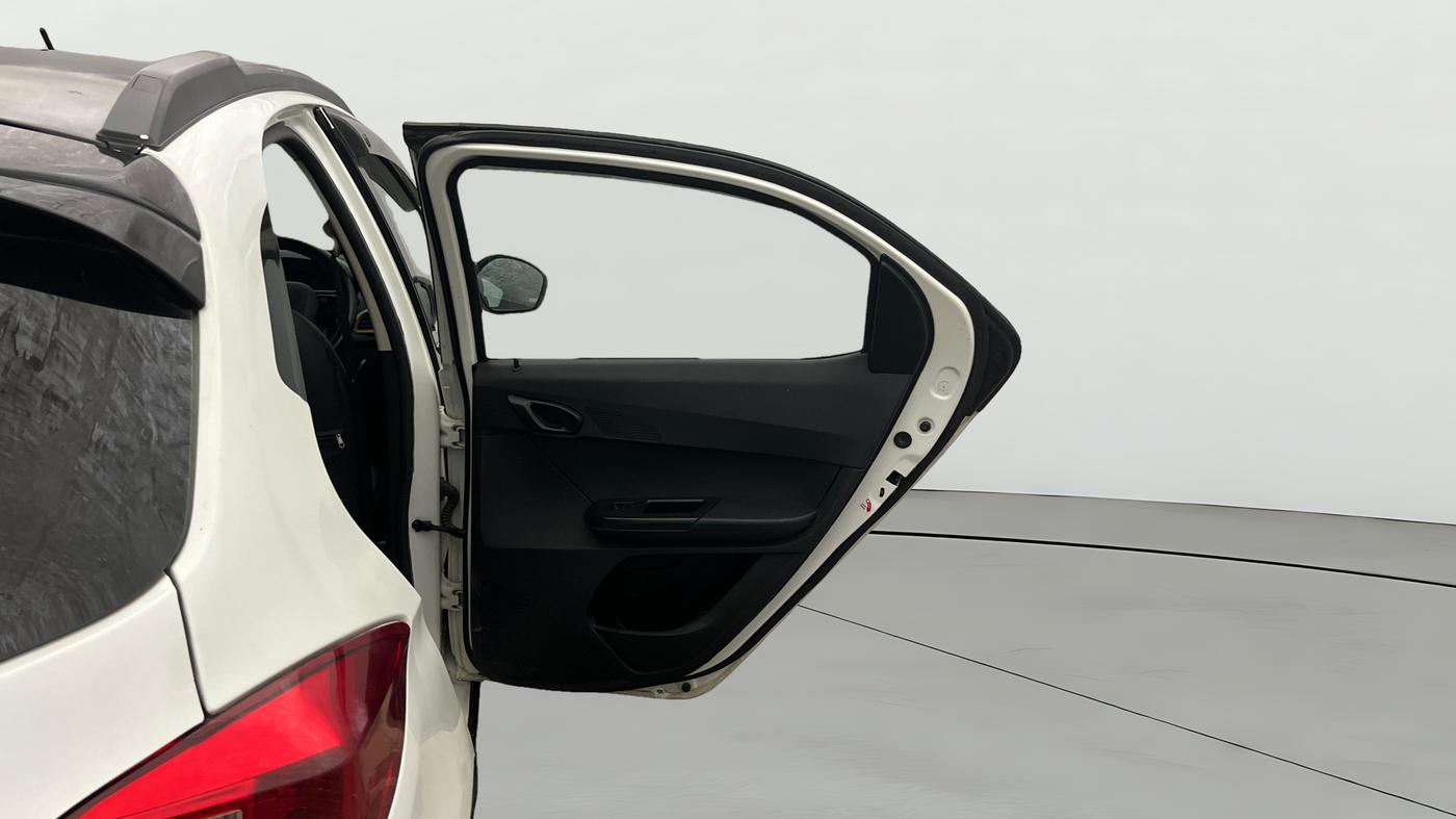 2019 Tata TIAGO NRG PETROL, Petrol, Manual, 69,680 km, RHS Rear Door