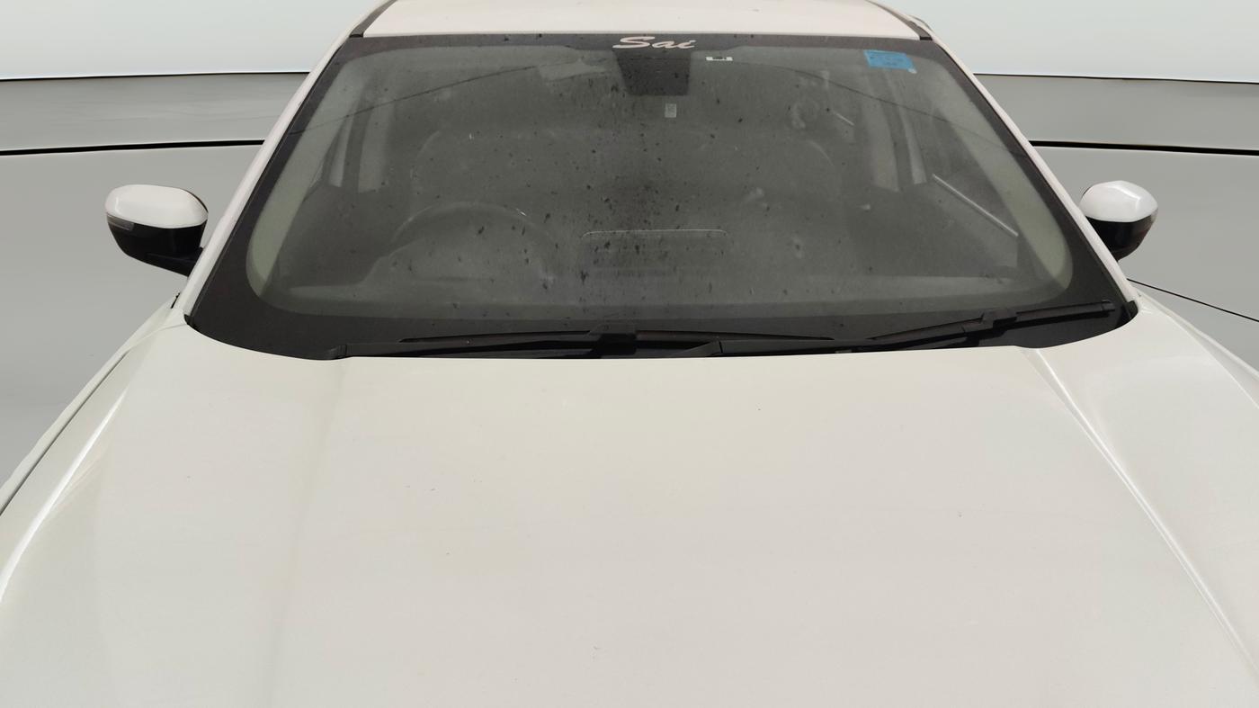2021 Tata Harrier XZ 2.0L, Diesel, Manual, 1,20,527 km, Front Windshield