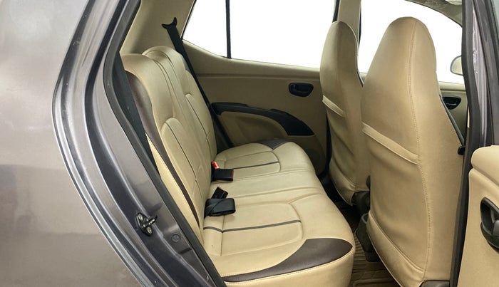 2013 Hyundai i10 MAGNA 1.1, Petrol, Manual, 66,622 km, Right Side Rear Door Cabin