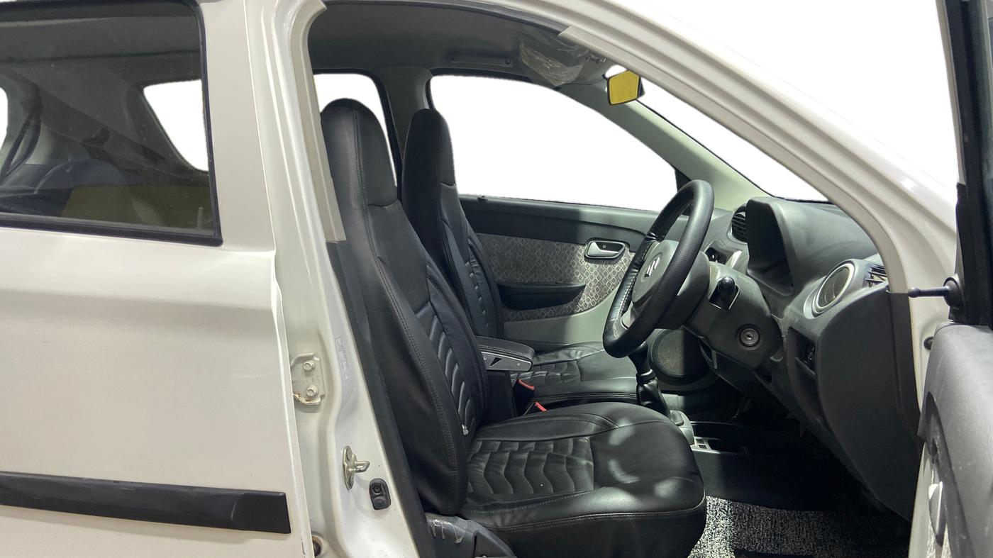 2018 Maruti Alto 800 VXI, Petrol, Manual, 43,808 km, Right Side Front Door Cabin