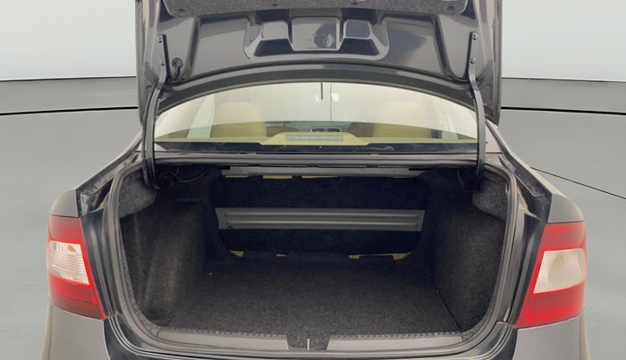 2018 Skoda Rapid AMBITION 1.6 MPI MT, Petrol, Manual, 36,544 km, Boot Open Zoomed View