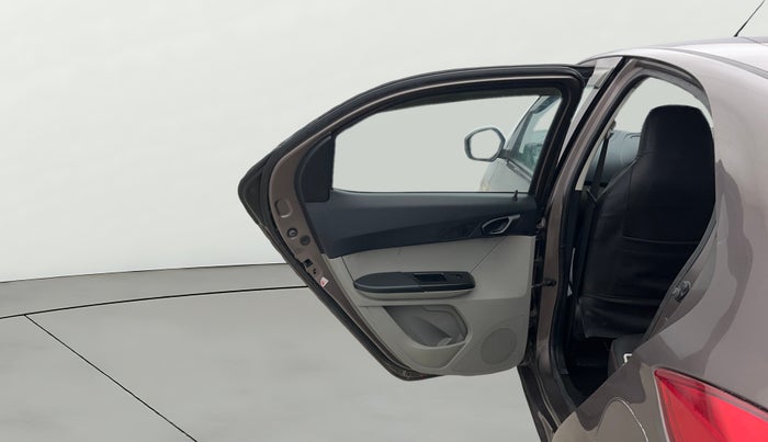 2018 Tata Tiago XTA PETROL, CNG, Automatic, 57,370 km, LHS Rear Door