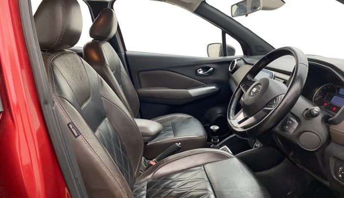 2019 Nissan Kicks XV PREMIUM (O) DIESEL, Diesel, Manual, 71,665 km, Right Side Front Door Cabin