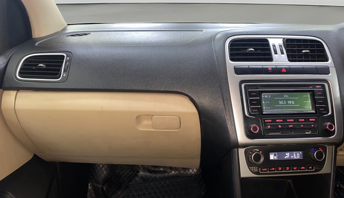 2015 Volkswagen Polo HIGHLINE1.2L, Petrol, Manual, 51,135 km, Air Conditioner