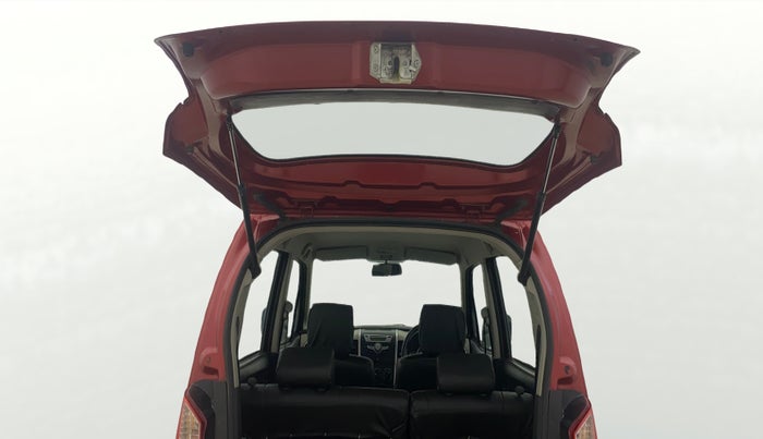 2013 Maruti Wagon R 1.0 VXI, Petrol, Manual, 60,670 km, Boot Door Open