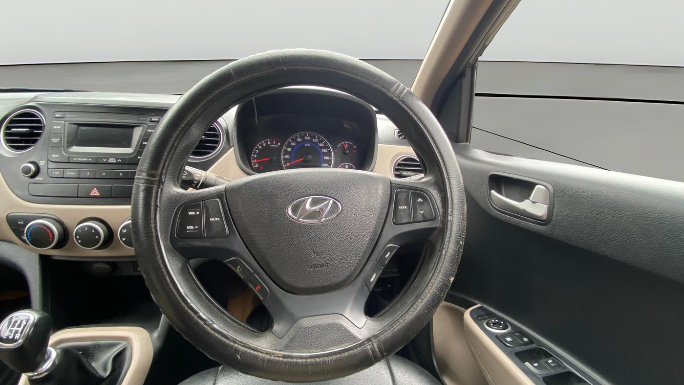 2016 Hyundai Grand i10 SPORTZ 1.2 KAPPA VTVT, CNG, Manual, 46,671 km, Steering Wheel Close Up