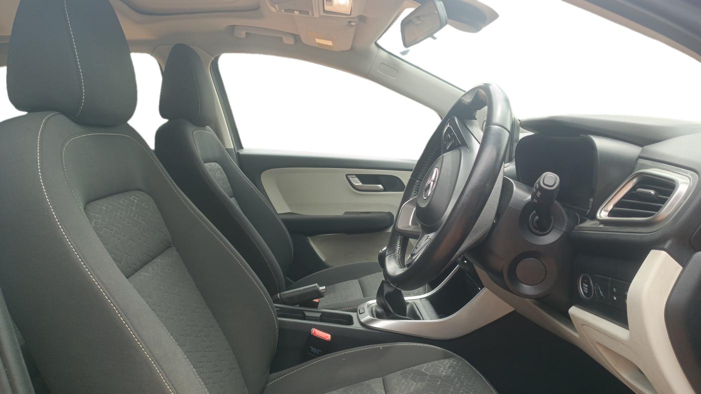 2023 Tata ALTROZ XZ Plus Sunroof i-Turbo , Petrol, Manual, 45,516 km, Right Side Front Door Cabin