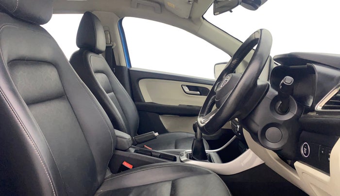 2021 Tata ALTROZ XZ PLUS I-TURBO PETROL, Petrol, Manual, 97,442 km, Right Side Front Door Cabin