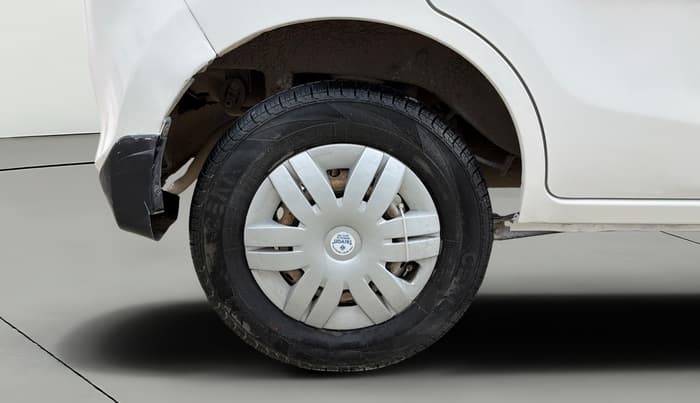 2014 Maruti Alto 800 LXI, Petrol, Manual, 1,11,879 km, Right Rear Wheel