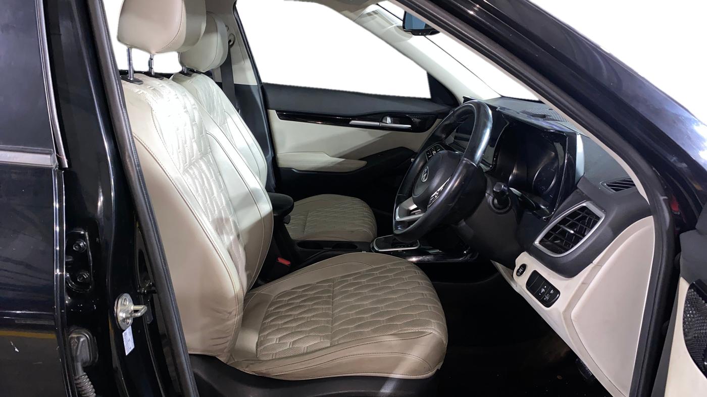 2019 KIA SELTOS HTX PLUS AT1.5 DIESEL, Diesel, Automatic, 65,248 km, Right Side Front Door Cabin