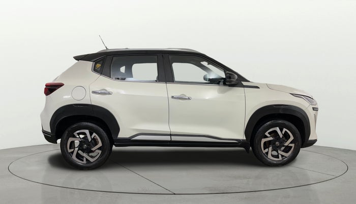 2021 Nissan MAGNITE XV PREMIUM TURBO CVT DUAL TONE, Petrol, Automatic, 62,027 km, Right Side View