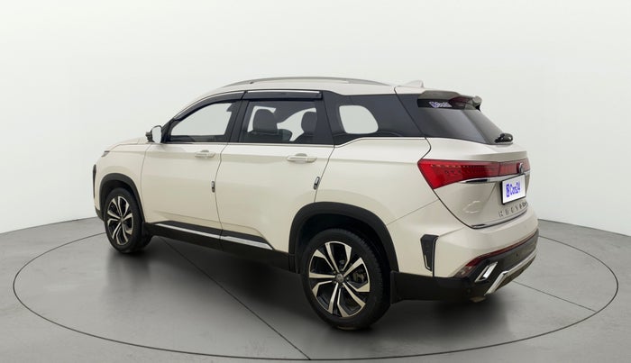 2024 MG HECTOR PLUS SHARP PRO 1.5 TURBO MT 7 STR, Petrol, Manual, 11,010 km, Left Back Diagonal