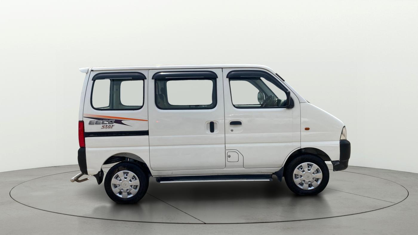 2023 Maruti Eeco 5 STR AC CNG, CNG, Manual, 29,551 km, Right Side View