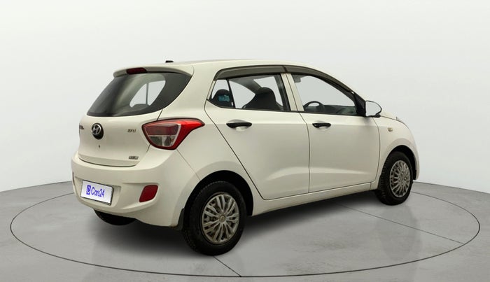 2015 Hyundai Grand i10 ERA 1.2 KAPPA VTVT, Petrol, Manual, 1,09,338 km, Right Back Diagonal