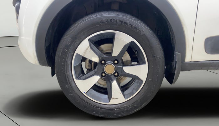 2018 Tata NEXON XZ PLUS DIESEL, Diesel, Manual, 42,587 km, Left Front Wheel